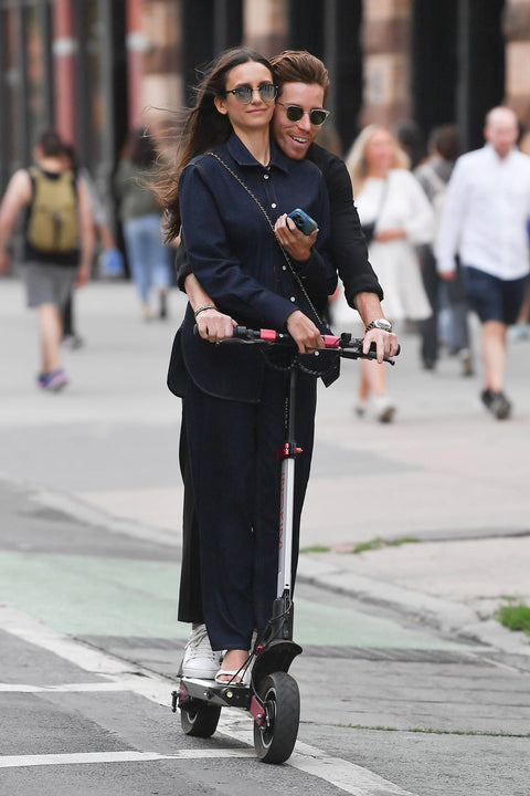 Swan White and Nina Dobrev riding the city sprinter together 